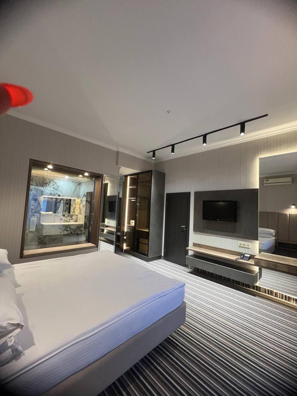 שימקנט Sapar Standart Hotel מראה חיצוני תמונה