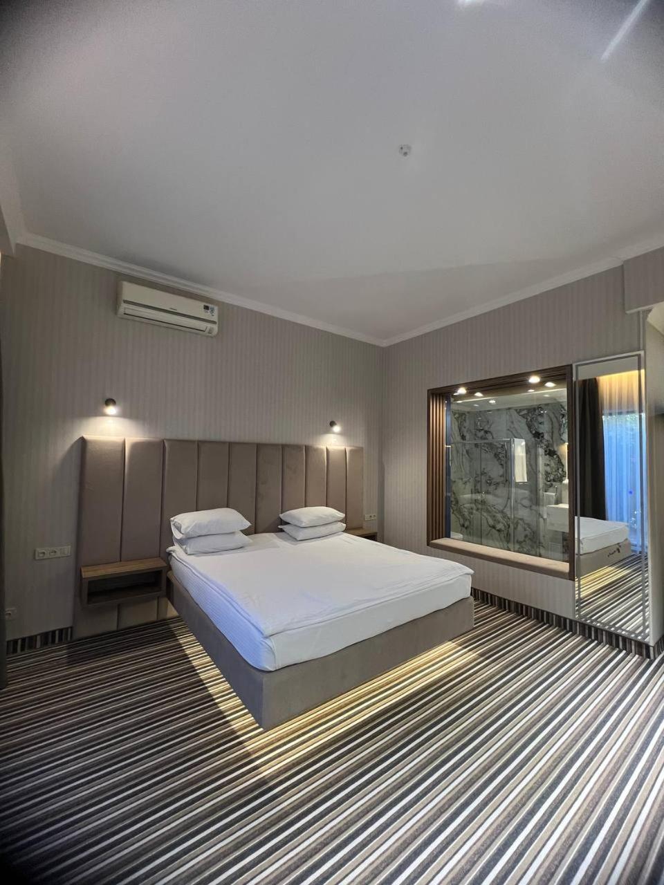שימקנט Sapar Standart Hotel מראה חיצוני תמונה
