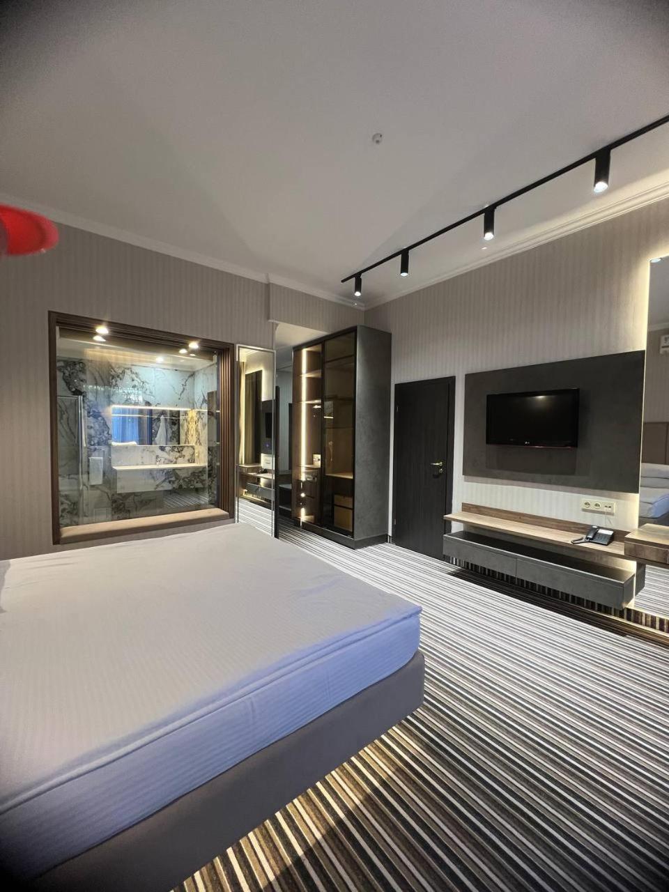 שימקנט Sapar Standart Hotel מראה חיצוני תמונה