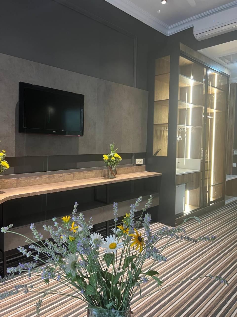 שימקנט Sapar Standart Hotel מראה חיצוני תמונה